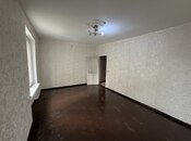 Satılır 1 otaqlı köhnə tikili 33 m², İnşaatçılar m., photo 2 from 8