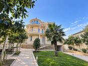 Satılır 7 otaqlı həyət evi/bağ evi 500 m², Badamdar q., photo 2 from 8