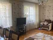 Satılır 4 otaqlı köhnə tikili 104 m², Bakıxanov q., photo 1 from 8