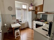 Satılır 2 otaqlı köhnə tikili 65 m², Elmlər Akademiyası m., photo 5 from 8
