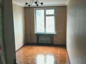Продается 3-комн. вторичка 70 м², м. Элмляр Академиясы, photo 4 from 8