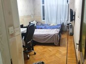 Satılır 3 otaqlı köhnə tikili 70 m², Nəsimi r., photo 1 from 8