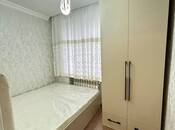 Продается 2-комн. вторичка 42 м², м. Кара Караев, photo 4 from 8