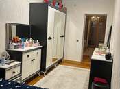 Продается 3-комн. вторичка 75 м², м. Нефтчиляр, photo 6 from 8