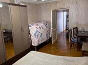 Продается 3-комн. вторичка 75 м², м. Нефтчиляр, photo 4 from 8