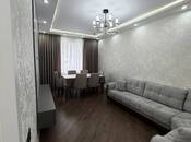 Продается 3-комн. вторичка 80 м², м. Ази Асланов, photo 1 from 8