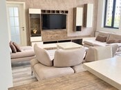 Продаётся 3-комн. новостройка 130 м², м. Гянджлик, photo 1 from 8