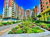 Продаётся 2-комн. новостройка 70 м², м. Кара Караев, photo 1 from 8