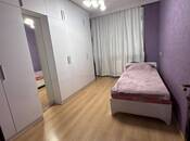 Продается 3-комн. вторичка 75 м², м. Ази Асланов, photo 2 from 8