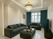 Продаётся 3-комн. вторичка 80 м², Хатаинский р., photo 1 from 6