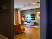 Сдается 2-комн. новостройка 70 м², м. Ичеришехер, photo 1 from 8