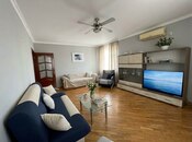 Сдается 3-комн. новостройка 110 м², м. Ичеришехер, photo 2 from 8