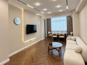 Сдается 3-комн. вторичка 109 м², м. Шах Исмаил Хатаи, photo 1 from 8