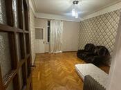 Сдается 3-комн. вторичка 80 м², м. Нефтчиляр, photo 1 from 8