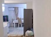 Продаётся 2-комн. вторичка 40 м², м. Ази Асланов, photo 1 from 8