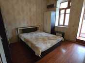 Satılır 4 otaqlı köhnə tikili 80 m², 28 May m., photo 2 from 8