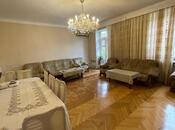 Satılır 5 otaqlı köhnə tikili 140 m², Elmlər Akademiyası m., photo 2 from 8