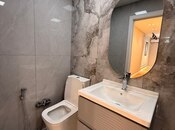 Продается 2-комн. вторичка 65 м², м. Элмляр Академиясы, photo 2 from 8