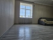 Продается 2-комн. вторичка 49 м², м. Нефтчиляр, photo 1 from 8