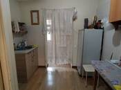 Satılır 2 otaqlı köhnə tikili 42 m², Xalqlar Dostluğu m., photo 3 from 8