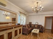 Продаётся 2-комн. вторичка 60 м², м. Шах Исмаил Хатаи, photo 1 from 8
