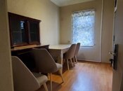 Satılır 3 otaqlı köhnə tikili 67 m², İnşaatçılar m., photo 3 from 8
