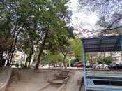 Satılır 2 otaqlı köhnə tikili 60 m², Qara Qarayev m., photo 2 from 8