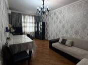 Продаётся 3-комн. вторичка 75 м², м. Ази Асланов, photo 1 from 7