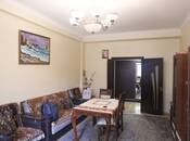Satılır 2 otaqlı köhnə tikili 55 m², 20 Yanvar m., photo 1 from 8