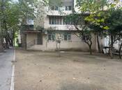 Продаётся 4-комн. вторичка 100 м², м. Нариман Нариманов, photo 1 from 8