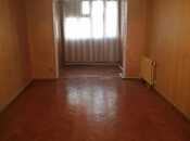 Satılır 3 otaqlı köhnə tikili 75 m², Elmlər Akademiyası m., photo 4 from 8