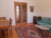 Продается 4-комн. вторичка 106 м², м. Низами, photo 3 from 8