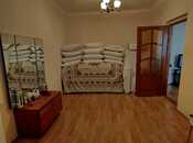 Продается 4-комн. вторичка 104 м², м. Иншаатчылар, photo 4 from 8