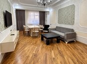 Сдается 2-комн. новостройка 112 м², Насиминский  р., photo 3 from 8