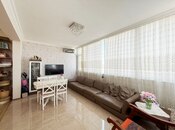 Продаётся 3-комн. новостройка 100 м², м. Гянджлик, photo 1 from 8