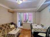 Satılır 2 otaqlı köhnə tikili 45 m², Gənclik m., photo 1 from 5