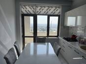 Сдаётся 2-комн. новостройка 85 м², м. Нефтчиляр, photo 1 from 4
