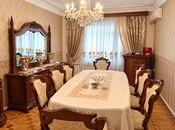 Продаётся 4-комн. вторичка 110 м², м. 8 ноября, photo 1 from 8