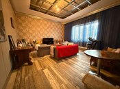 Satılır 6 otaqlı həyət evi/bağ evi 200 m², Badamdar q., photo 1 from 8