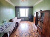 Satılır 2 otaqlı köhnə tikili 65 m², Əhmədli m., photo 1 from 8