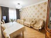 Satılır 3 otaqlı köhnə tikili 90 m², Qara Qarayev m., photo 1 from 7