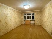 Satılır 3 otaqlı köhnə tikili 70 m², Qaraçuxur q., photo 1 from 8