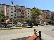 Продается 2-комн. вторичка 40 м², м. Нефтчиляр, photo 1 from 8
