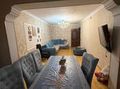 Продается 4-комн. вторичка 140 м², м. Нефтчиляр, photo 2 from 8