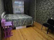 Satılır 4 otaqlı köhnə tikili 108 m², Massiv D q., photo 1 from 6