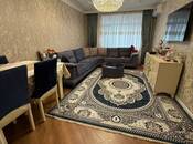 Продается 3-комн. вторичка 85 м², м. Кара Караев, photo 1 from 8