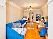 Satılır 3 otaqlı köhnə tikili 75 m², Qara Qarayev m., photo 4 from 8