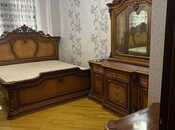Сдается 2-комн. вторичка 55 м², м. Нефтчиляр, photo 1 from 8