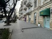 Satılır 2 otaqlı köhnə tikili 48 m², Elmlər Akademiyası m., photo 1 from 8
