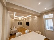 Продается 3-комн. новостройка 133 м², м. Ази Асланов, photo 1 from 8